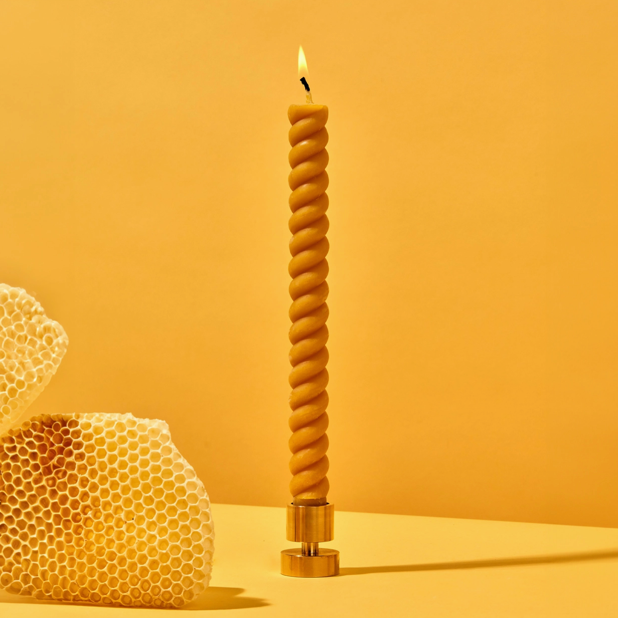 Spiral Beeswax Candles (2 Pack)