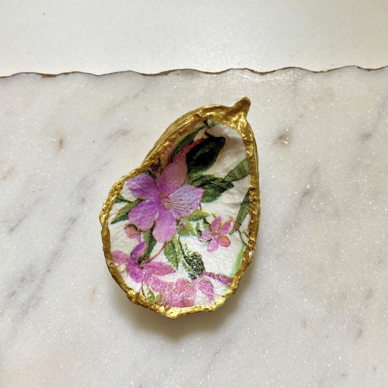 Del Mar Designs DC | Purple Floral Recycled Oyster Shell Jewelry Dish | Prelude & Dawn Los Angeles